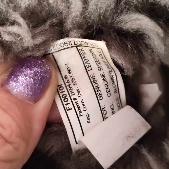 UGG SUEDE TALL BOOTS IN GREY 🩶 SIZE WOMANS 6 🩶 - Picture 11 of 12